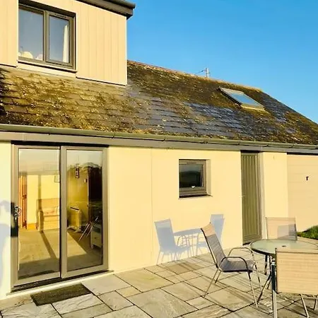 The Little House, Wadebridge, Cornwall Holiday home *